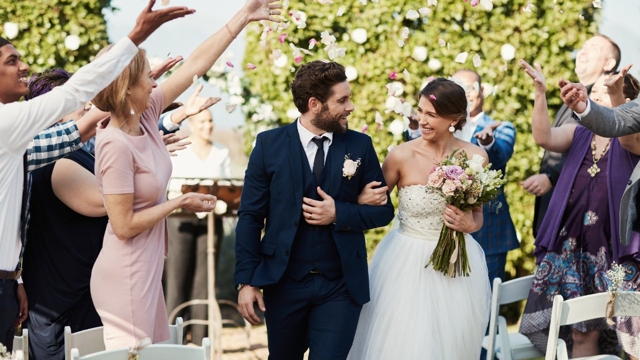 As inflation rises in America, companies start arranging weddings in installments