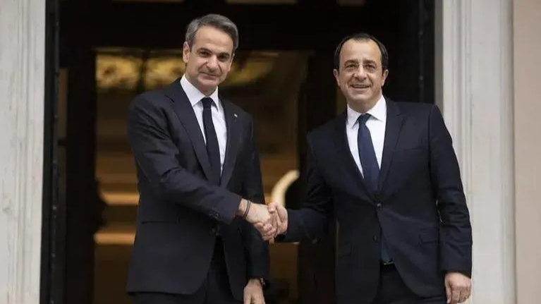 Greek Defense Minister visits Türkiye as tensions ease