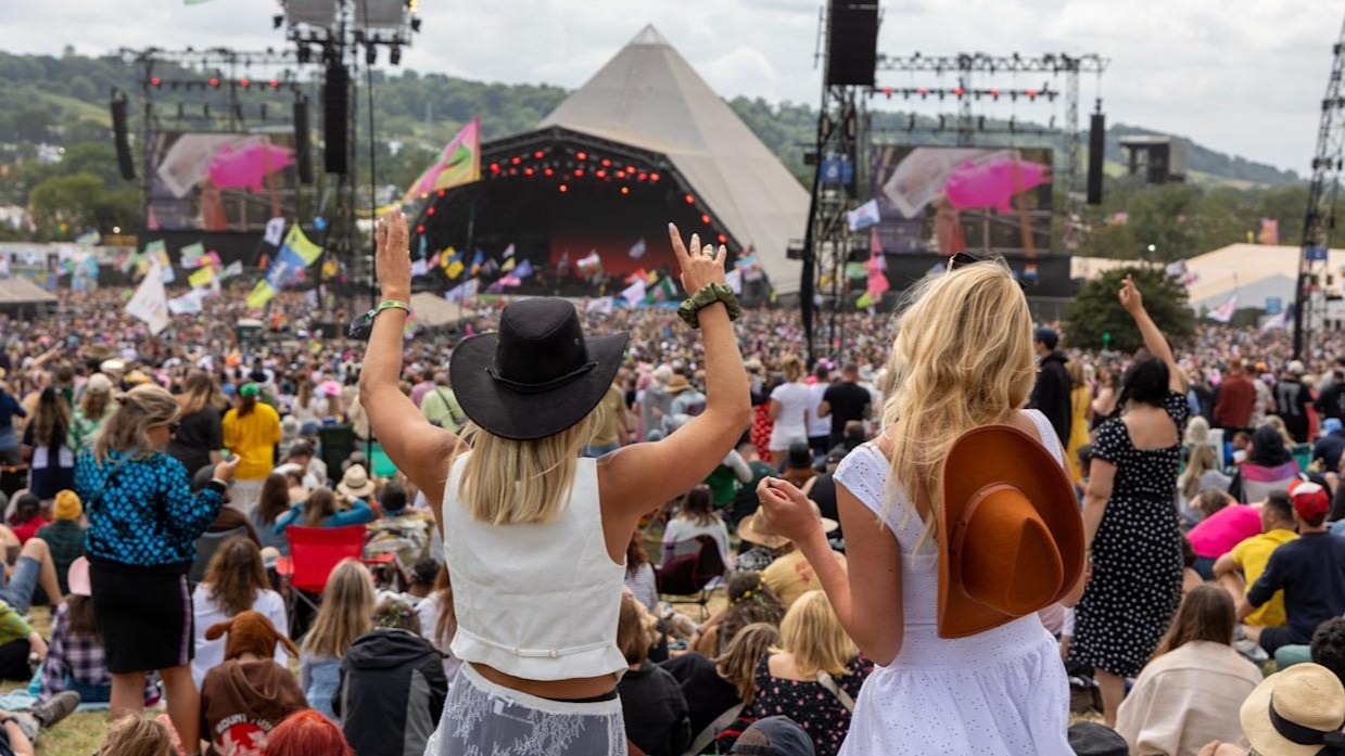 The New Stars of Glastonbury: 5 Must‑Watch Performers