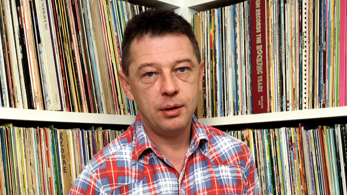 Remembering Andy Kershaw: Music World Pays Tribute to BBC Radio Legend