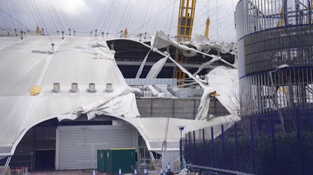 Storm Eunice: O2 Arena closed when the roof was scratched by a solid wind.