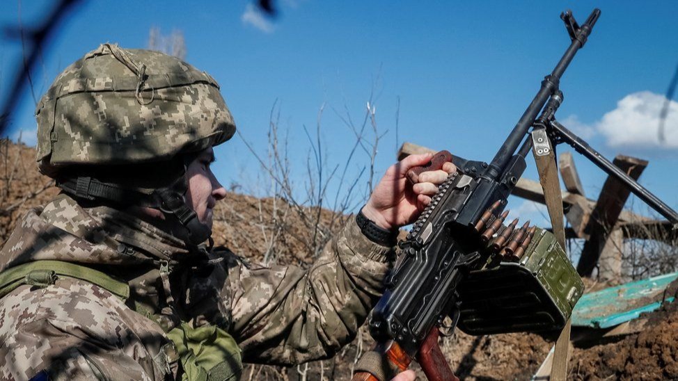 Ukraine crisis: Russia orders troops into rebel areas