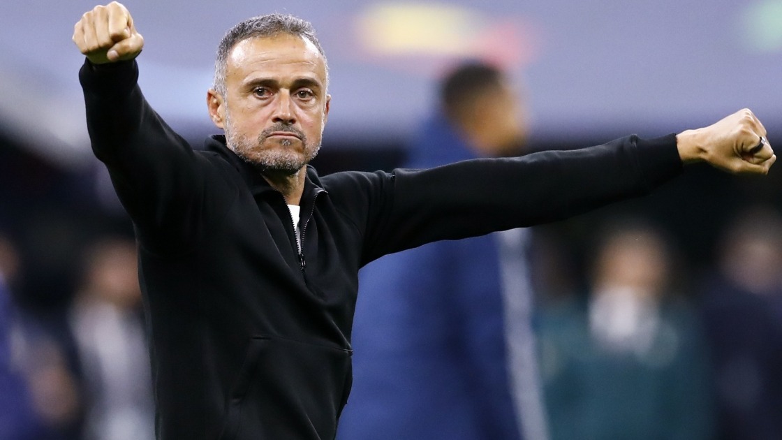 Luis Enrique is a candidate for the position of Manchester United manager